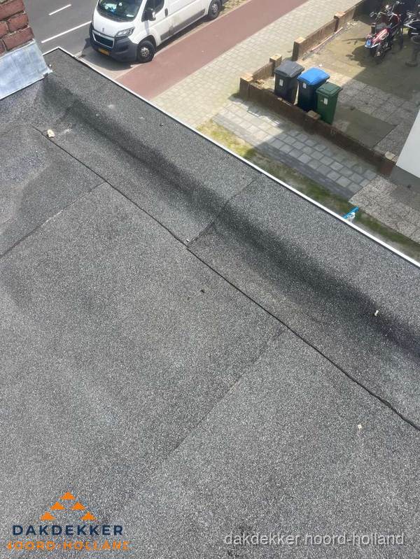 Kosten dakisolatie: plat dak met bitumen dakbedekking in Noord-Holland Kosten dakisolatie: plat dak met bitumen dakbedekking in Noord-Holland